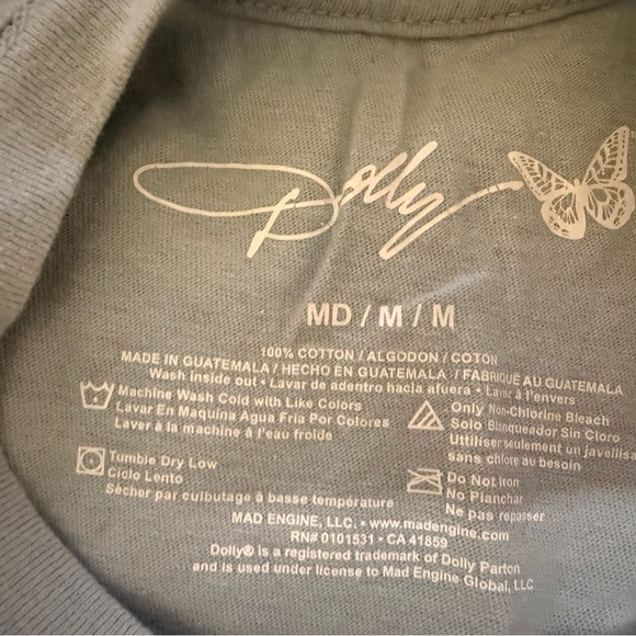 Dolly Parton Shirt - Size M - Picture 4 of 4